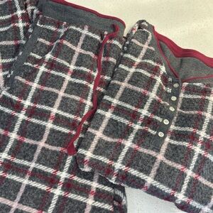 Nautica plaid pink and gray fleece pajama set - small
